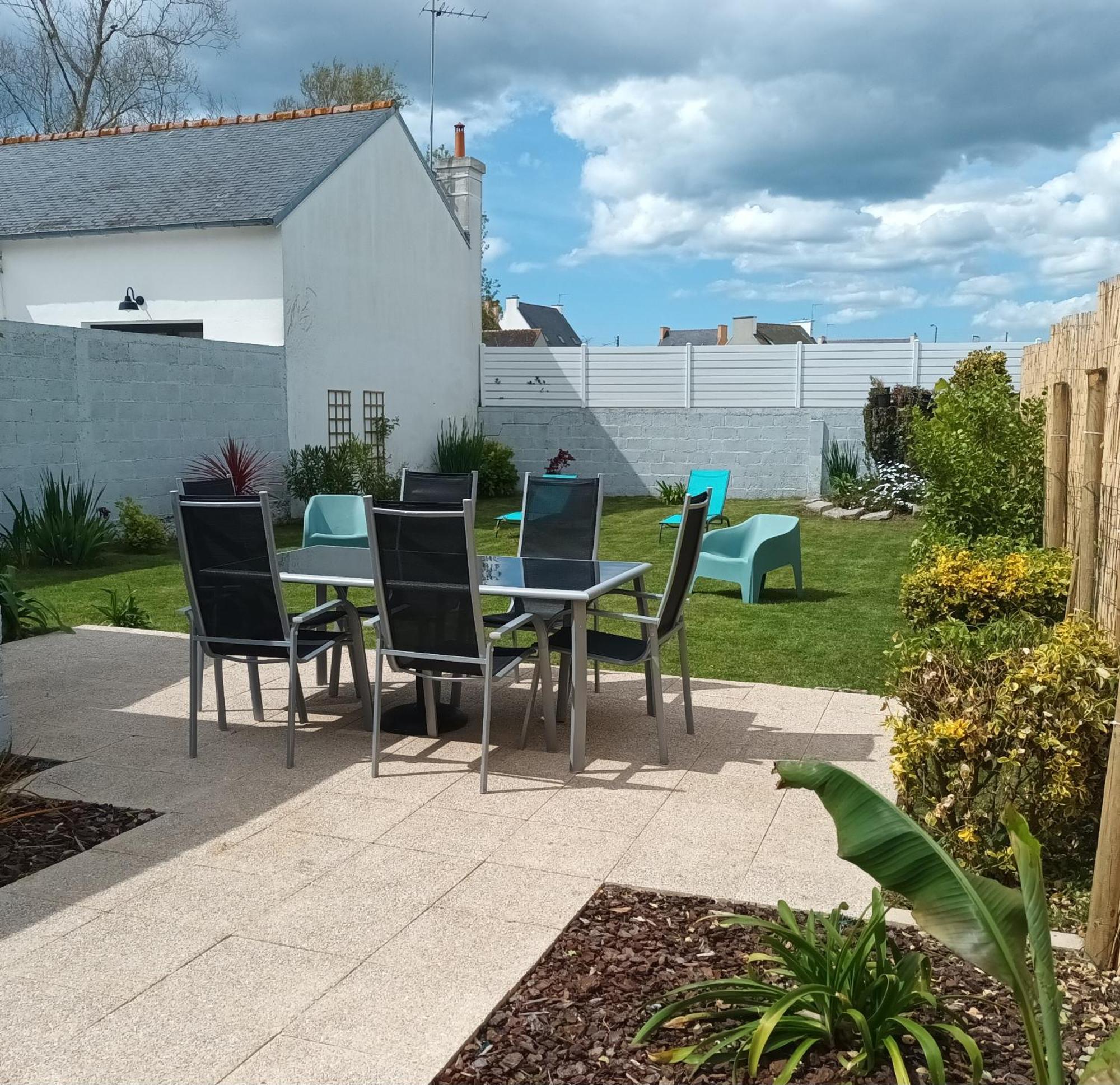 L'Escale Bretonne 6 Personnes, Proche Mer Et Centre Ville, Jardin Prive Et Clos Guilvinec Exterior photo